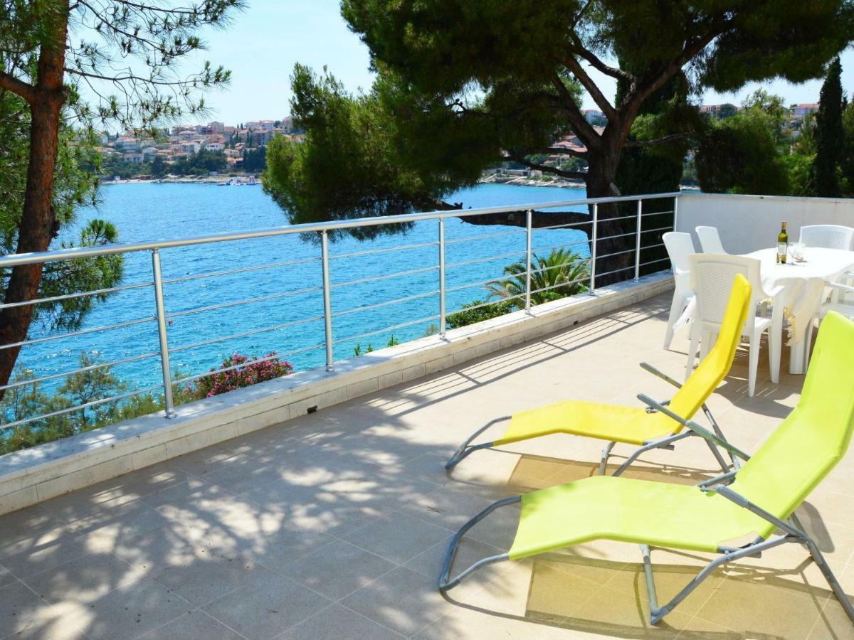 Apartment Amiela By Interhome Trogir Exterior photo